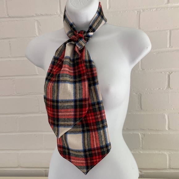 Traditional Classic Old Style Tartan Plaid Christmas Holiday Scarf Scarve - Picture 2 of 9